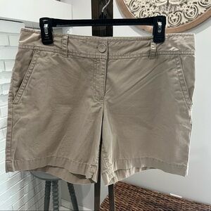 Ann Taylor Loft Khaki Shorts  Cotton Washable Size 8